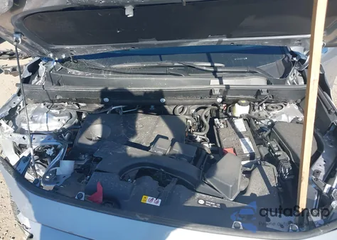 2024 Toyota Rav4 Xle z USA, uszkodzony, nr VIN 2T3P1RFV3RC457706